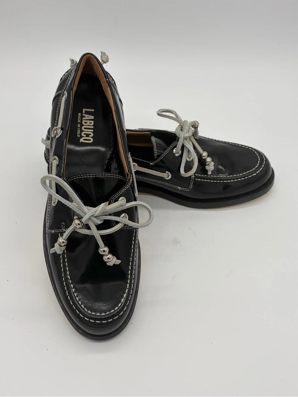 Labucq Black Patent Leather Boat Loafers with Light Gray Laces EU 39 US 9